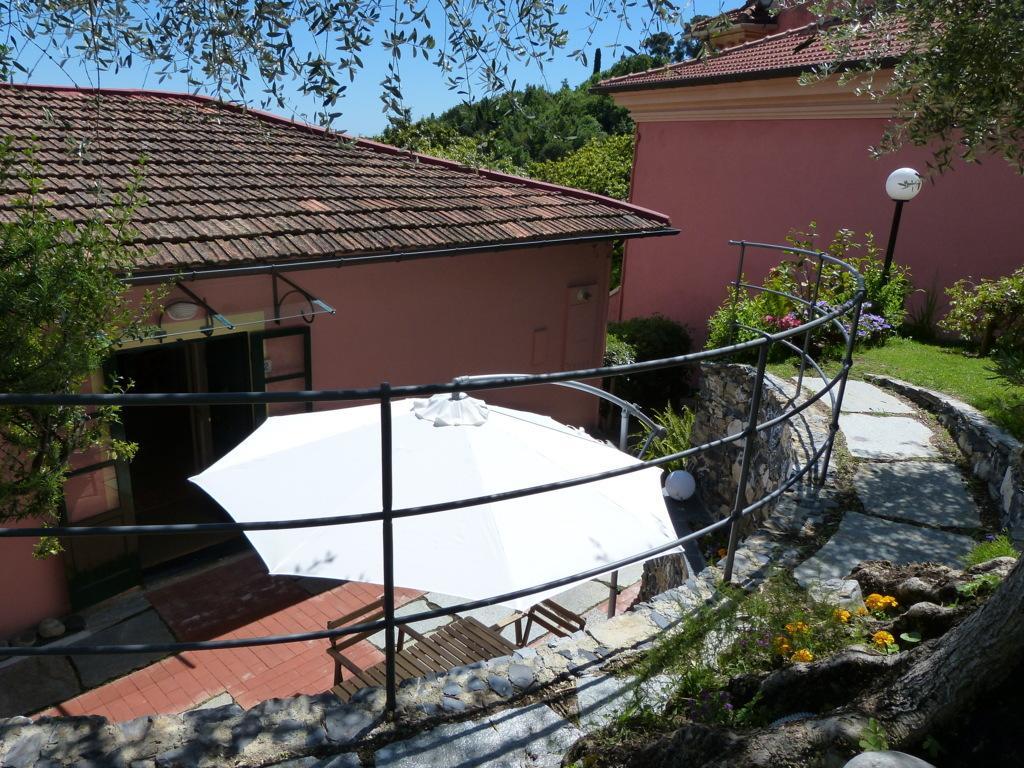 Garden Lodge Chiavari Esterno foto